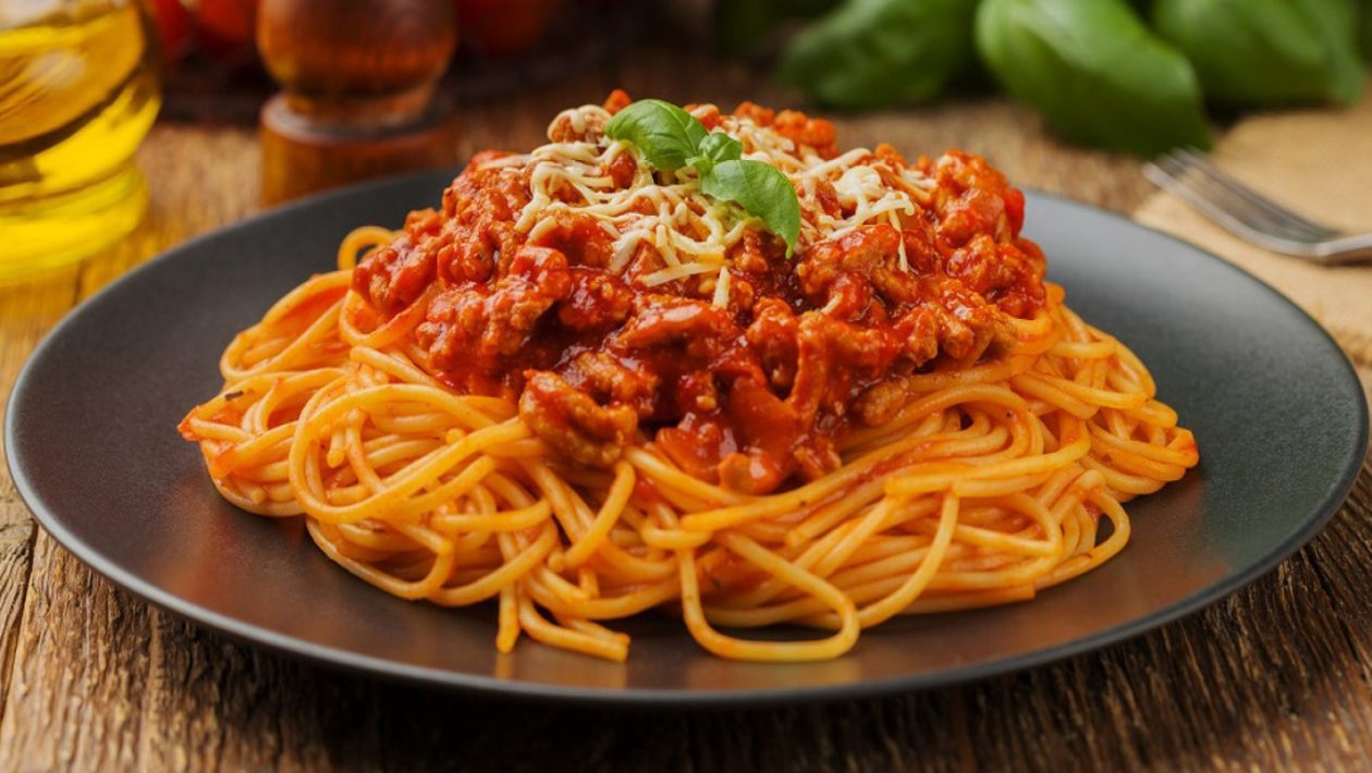 Spaghete Bolognese