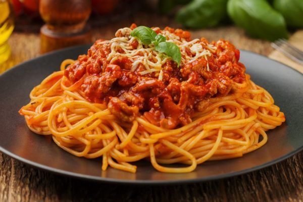 Spaghete Bolognese