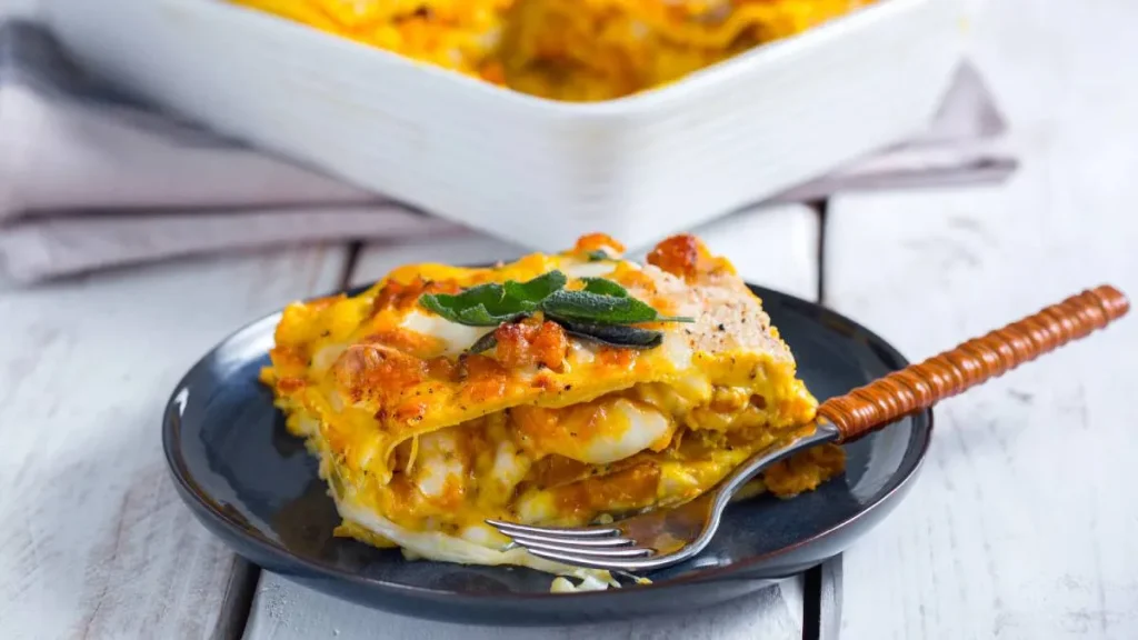 Cum se face lasagna de dovleac: reteta cu parmezan. În 20 de minute, un preparat delicios