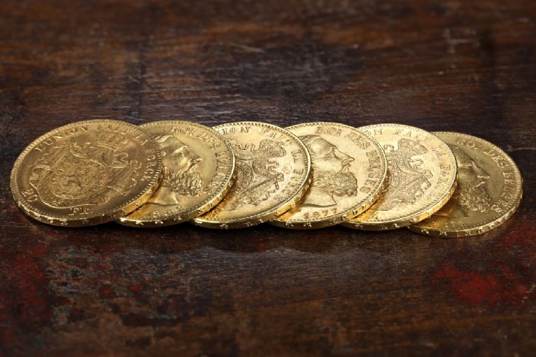Peste 6 milioane de dolari au fost plătite pentru această monede rară columbiană care are peste 50 de ani