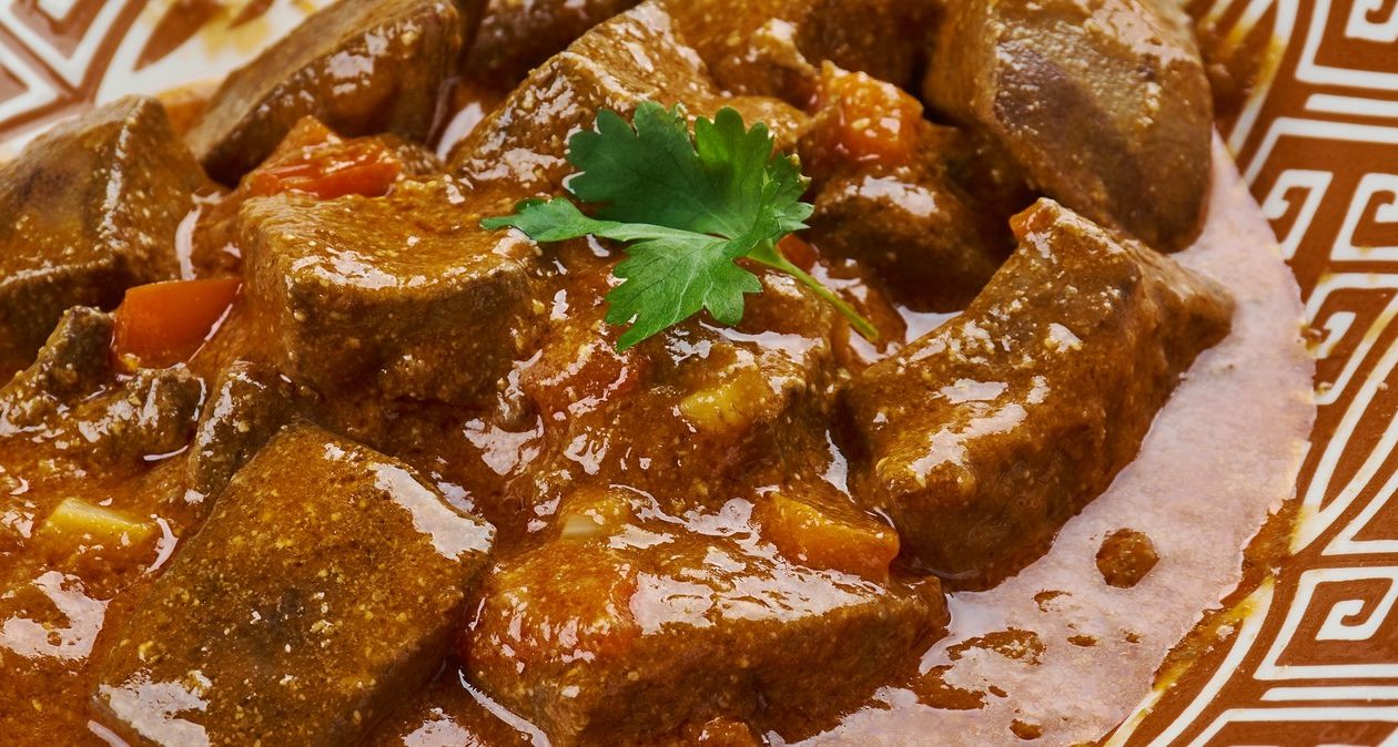 A fost o raritate pentru comunism, astăzi rareori o facem. Această carne are mult alb și colagen, este delicată