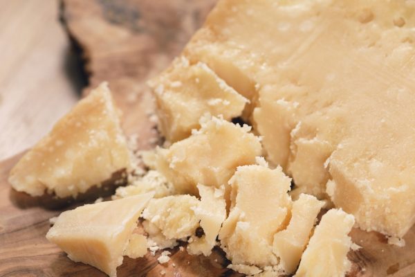 Sprijină intestinele și oasele, are o mulțime de proteine. Italienii o adaugă la aproape toate