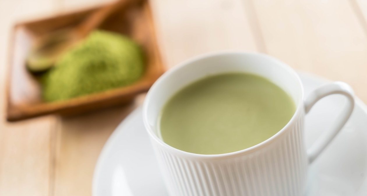 Este de 10 ori mai sănătos decât ceaiul verde obișnuit. Îmbunătățește concentrarea și lucrările relaxante