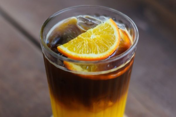 Se toarnă în cafea, nu numai că își va schimba gustul. O băutură delicioasă care adaugă energie și susține concentrarea