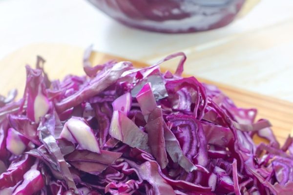 Privește -te de tineri în doamnele de legume. Are straturi de neprețuit de vitamine și minerale